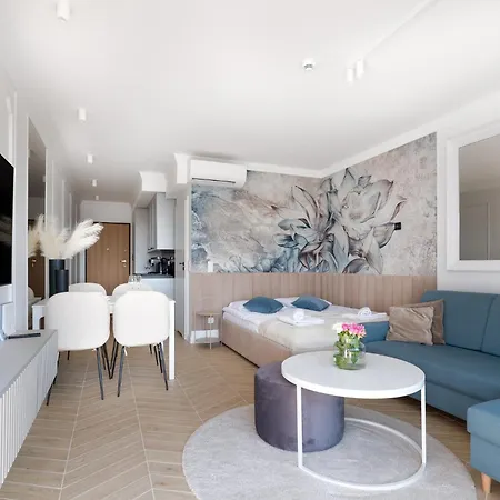 Solaris Sea View Apartment