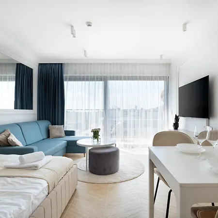 Solaris Sea View Apartment Darlowko