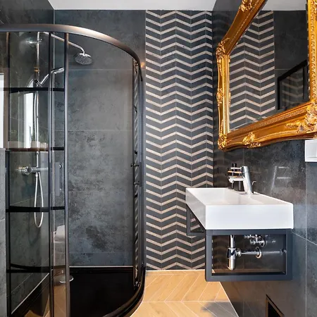 Solaris Sea View Apartment